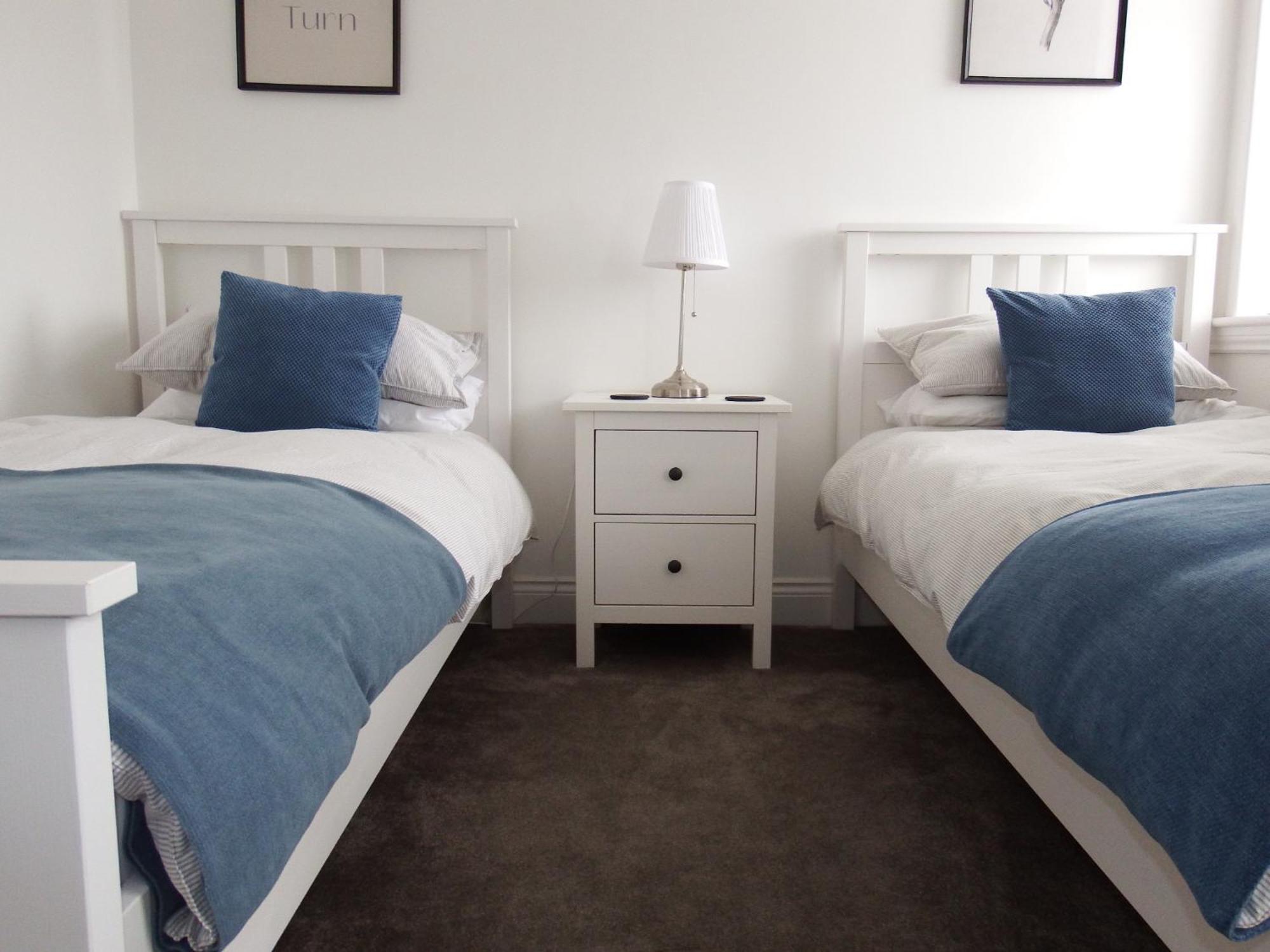Newly Renovated 3 Bedroom Victorian Detached House Bournemouth Bagian luar foto