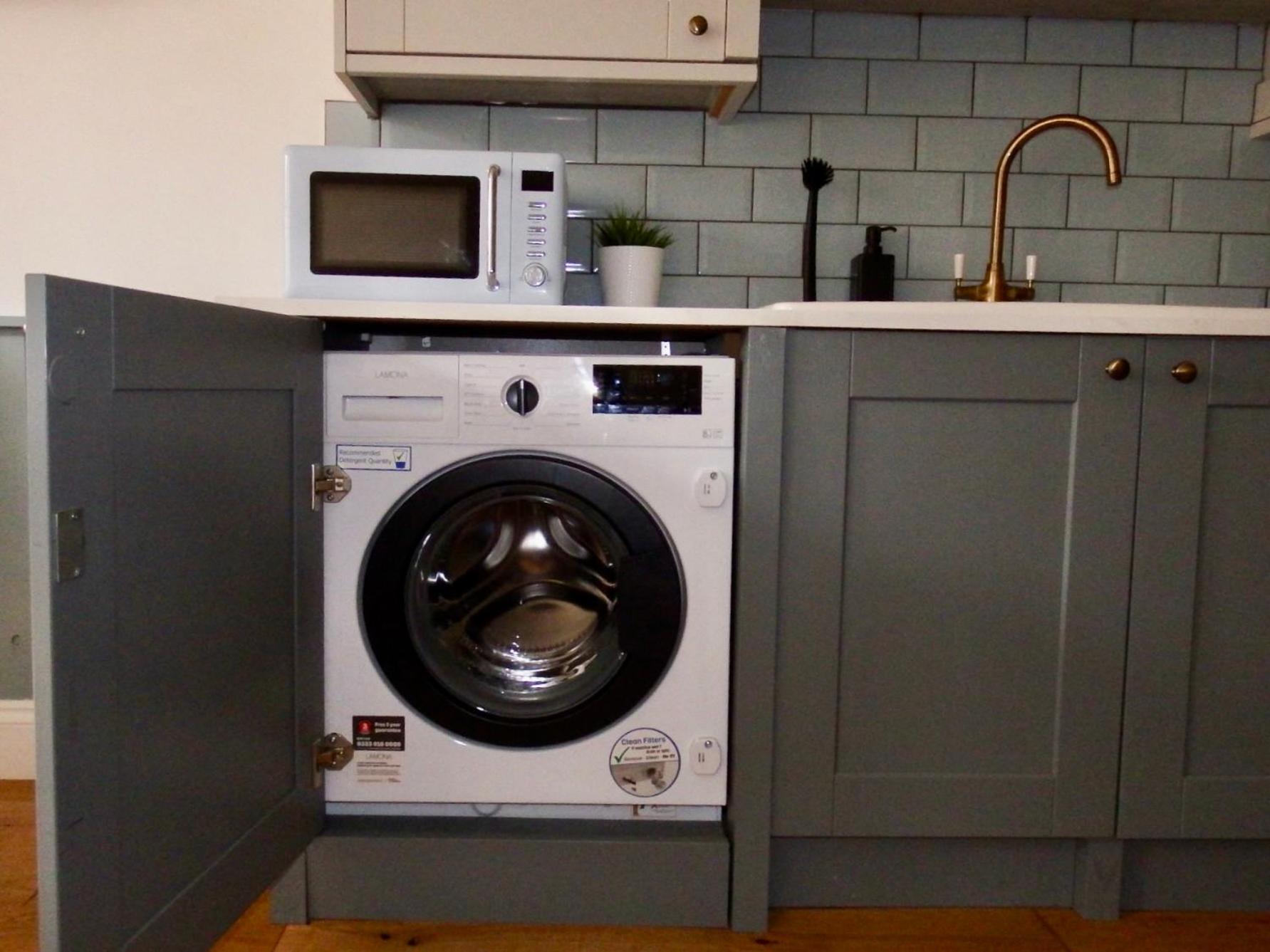 Newly Renovated 3 Bedroom Victorian Detached House Bournemouth Bagian luar foto