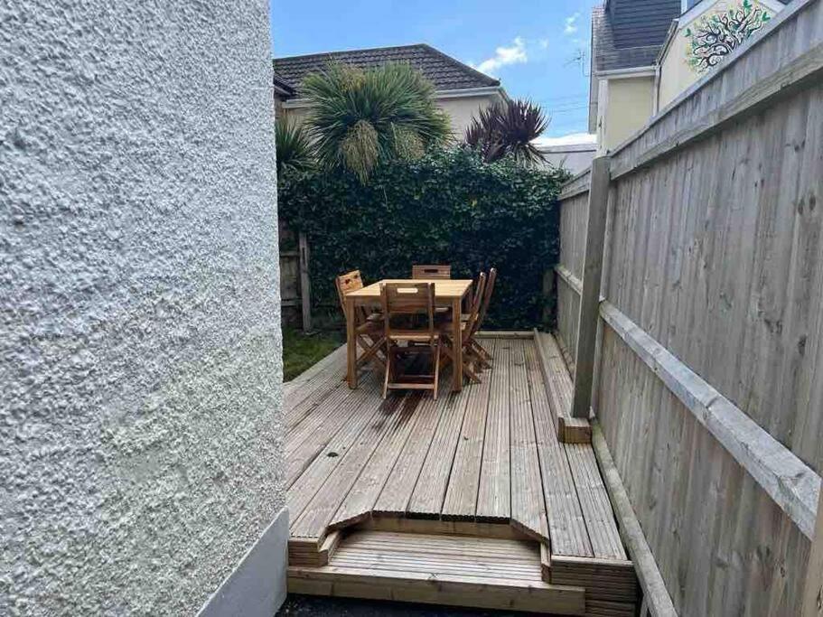 Newly Renovated 3 Bedroom Victorian Detached House Bournemouth Bagian luar foto